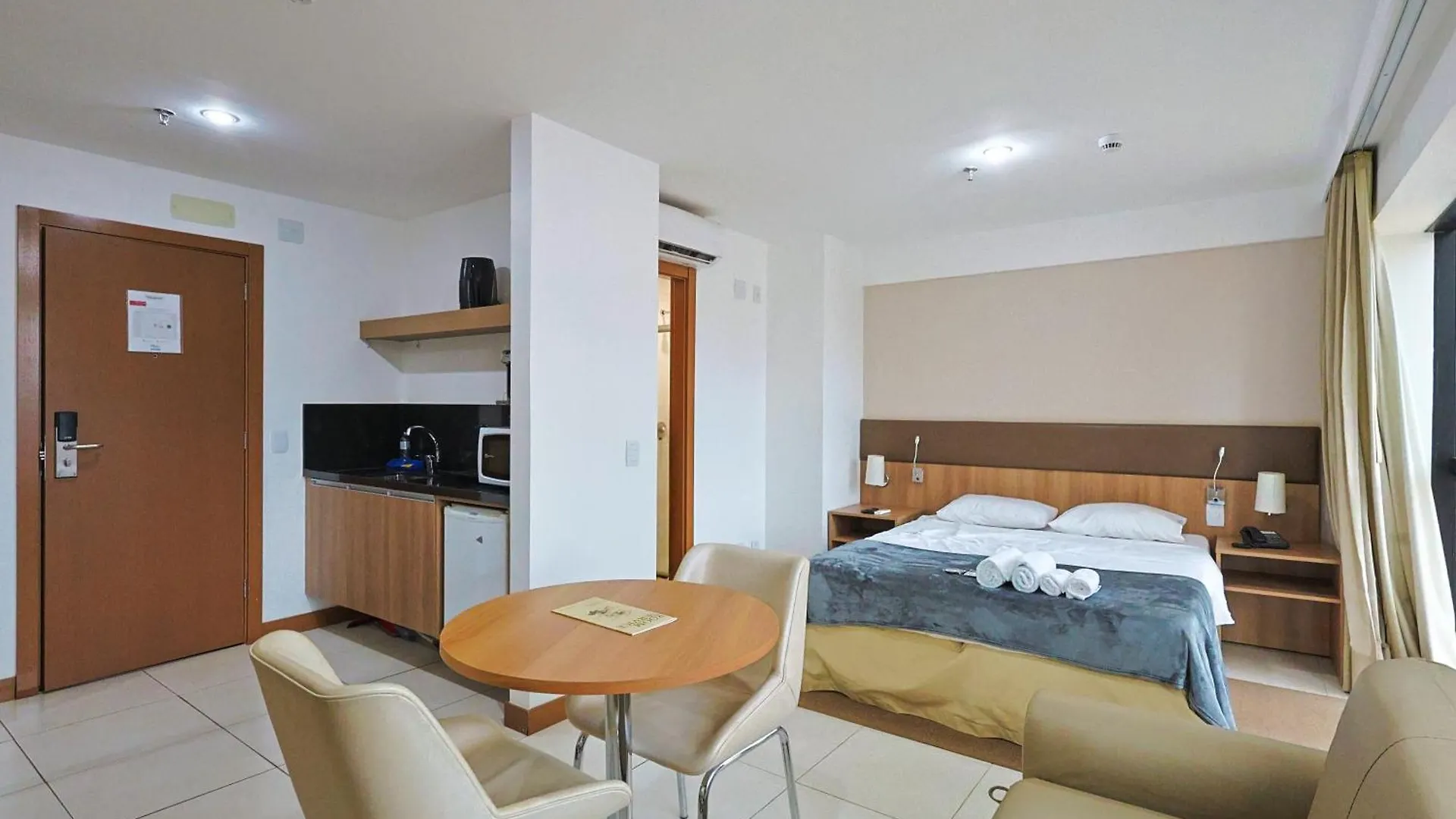 Alugueasy - Hotel Athos Bulcao Brasilia Aparthotel