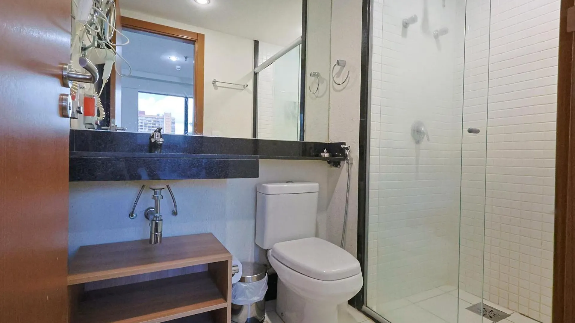 Alugueasy - Hotel Athos Bulcao Brasilia 0*,