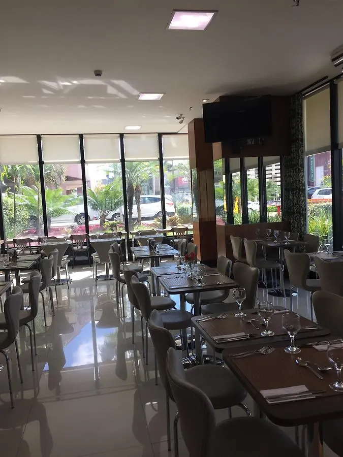 Alugueasy - Hotel Athos Bulcao Brasilia